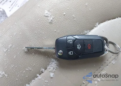 2013 Ford Fusion Se z USA, uszkodzony, nr VIN 3FA6P0HR4DR253522